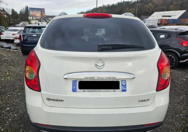 SsangYong Korando cena 19900 przebieg: 144000, rok produkcji 2013 z Pionki małe 106